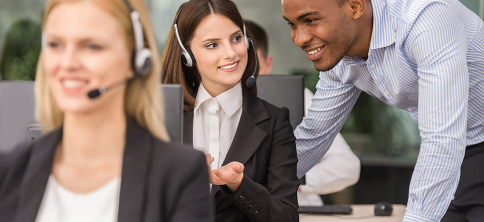 Como fortalecer o engajamento da equipe de call center e elevar o nível de qualidade de atendimento